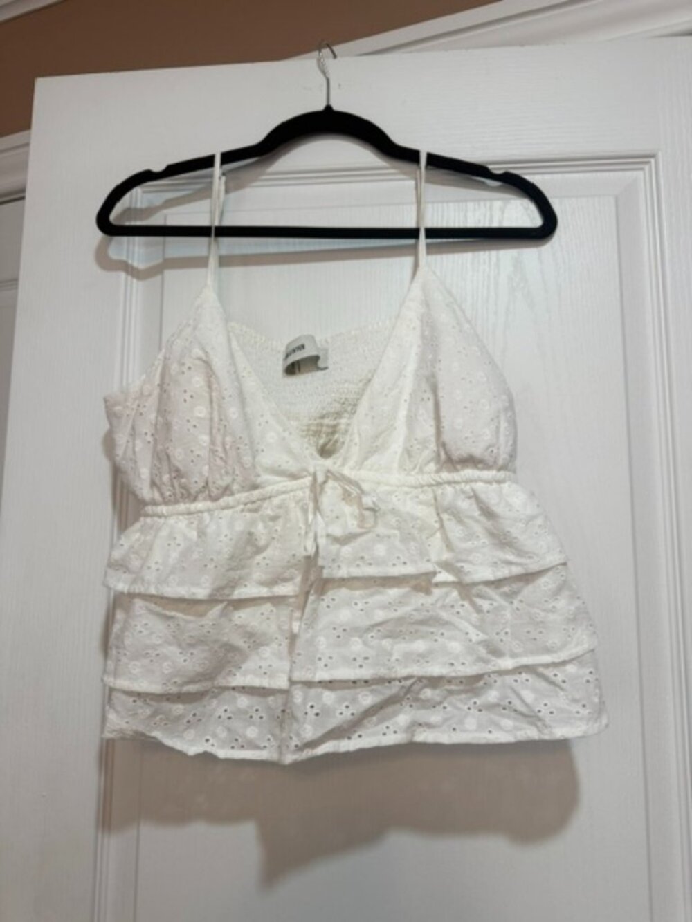 Hollister White Eyelet Tie Front Tank Top XL